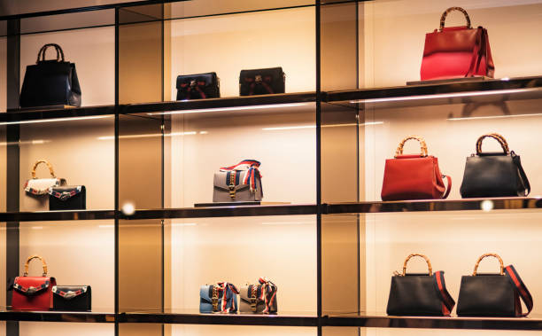 TOM FORD